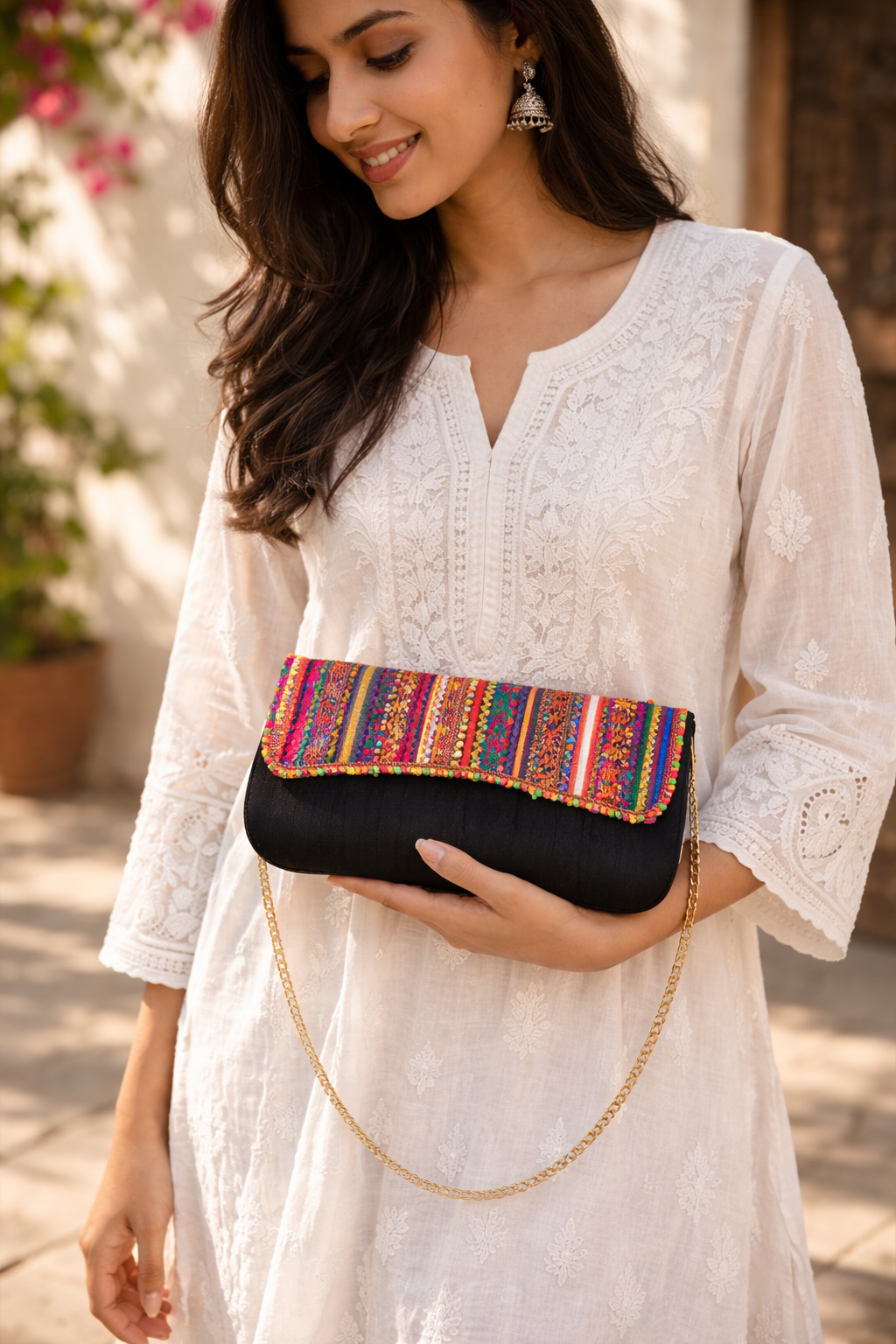 Hari Jari Art Happy Hand Clutch