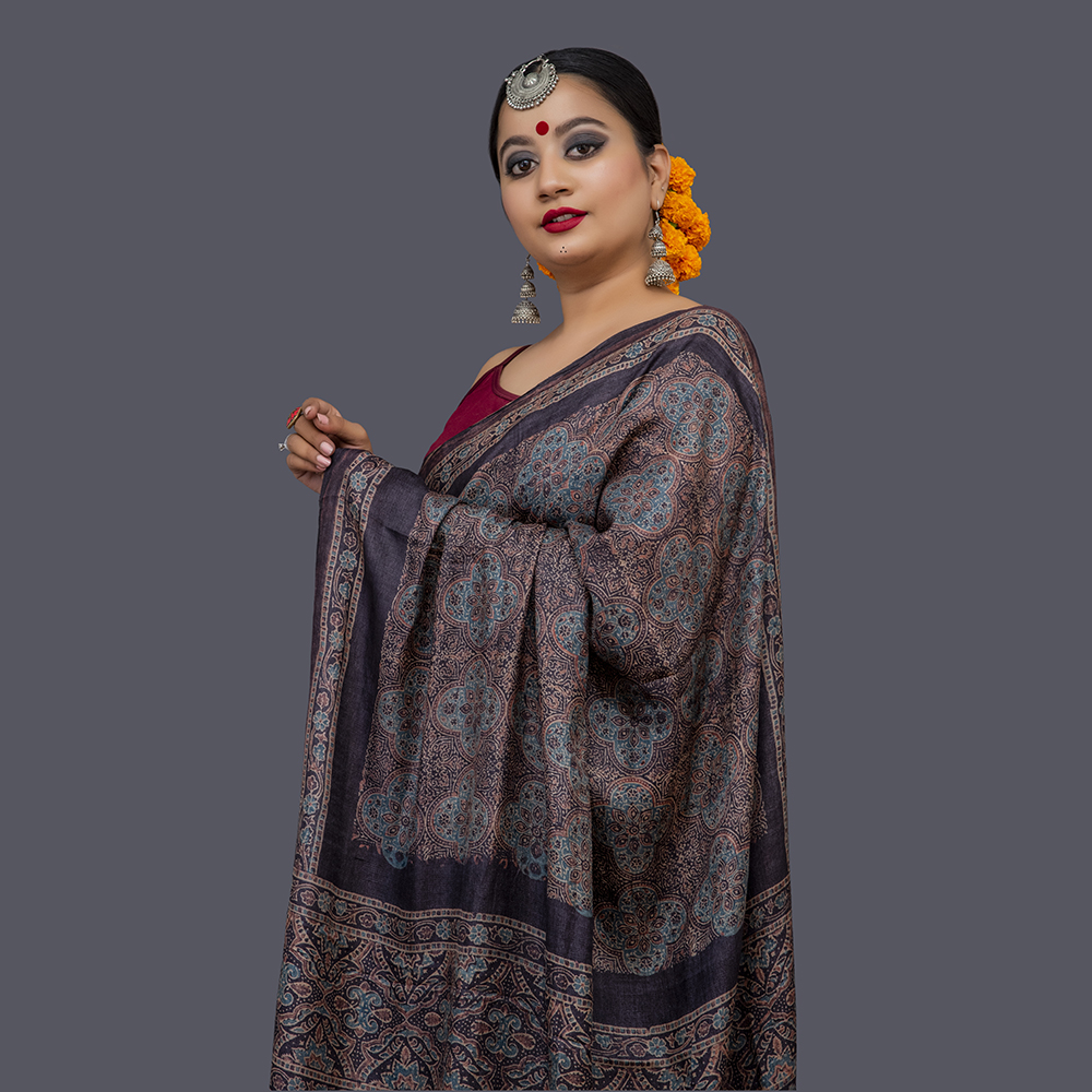 Ajrakh Saree - Image 2