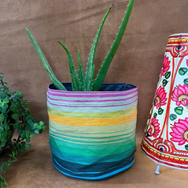 Raji Planter