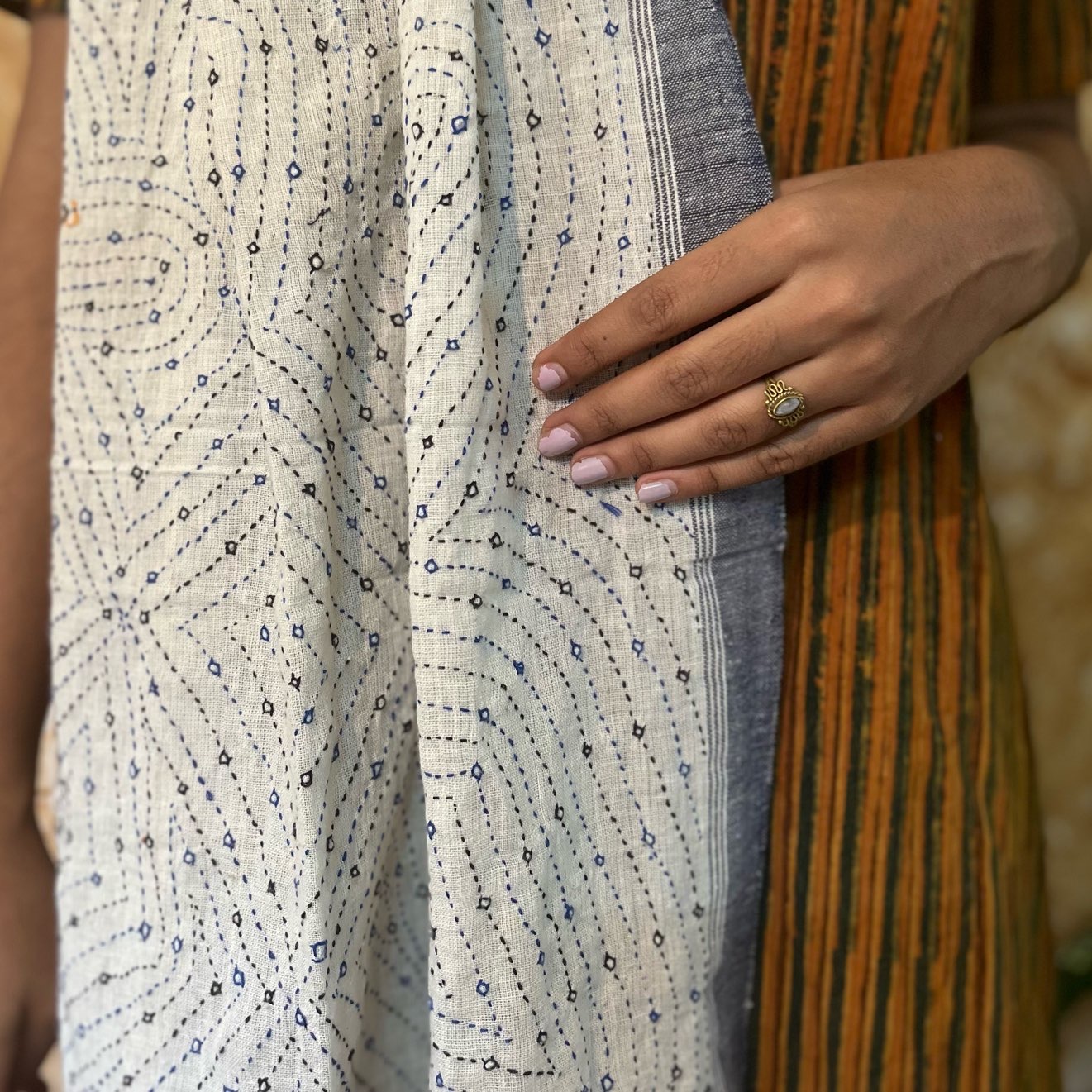 Pabiben - Premium Handmade, White Colour, Rabari Embroidered Stole - Image 2