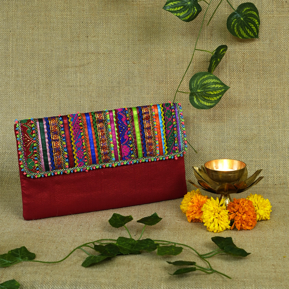 अनन्या - Image 3