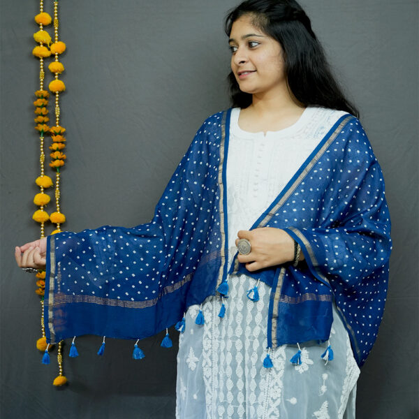 Bandhani Stole