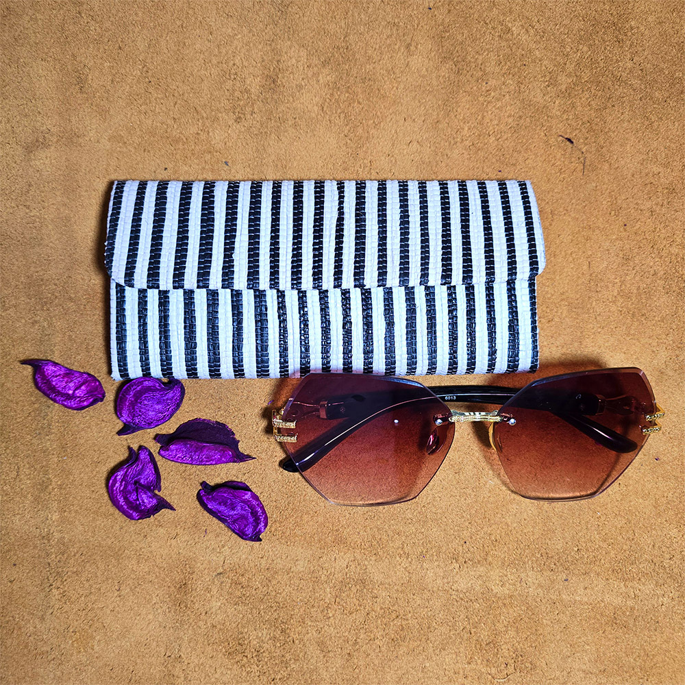 EcoCraft Raji Goggle Box: Upcycled Elegance – Pabiben