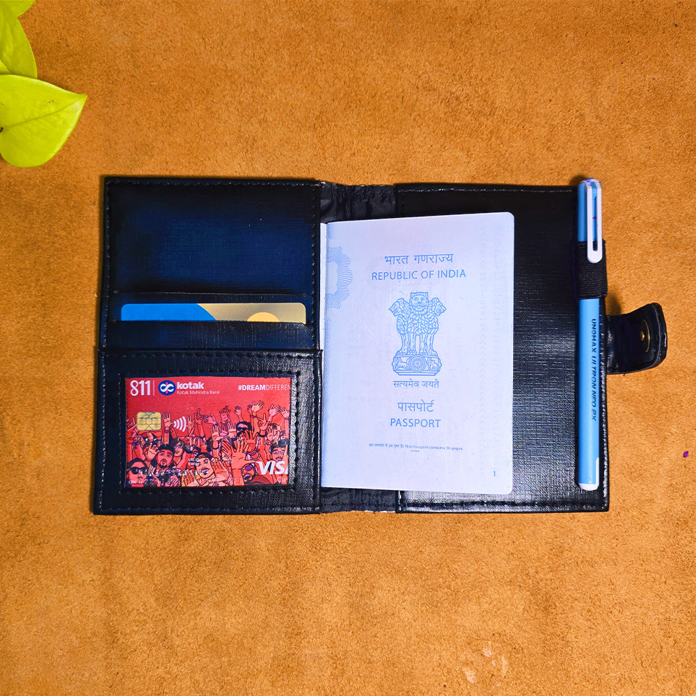 Raji Passport cover - Image 4