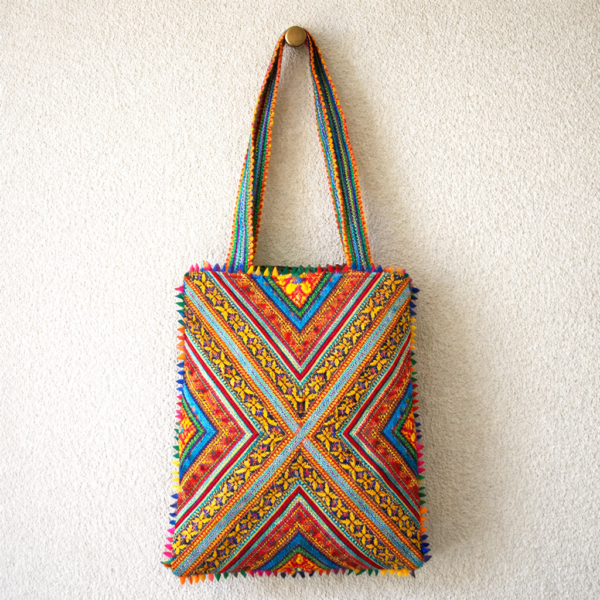 Hari Jari Art Pabi Rectangular Tote Bag