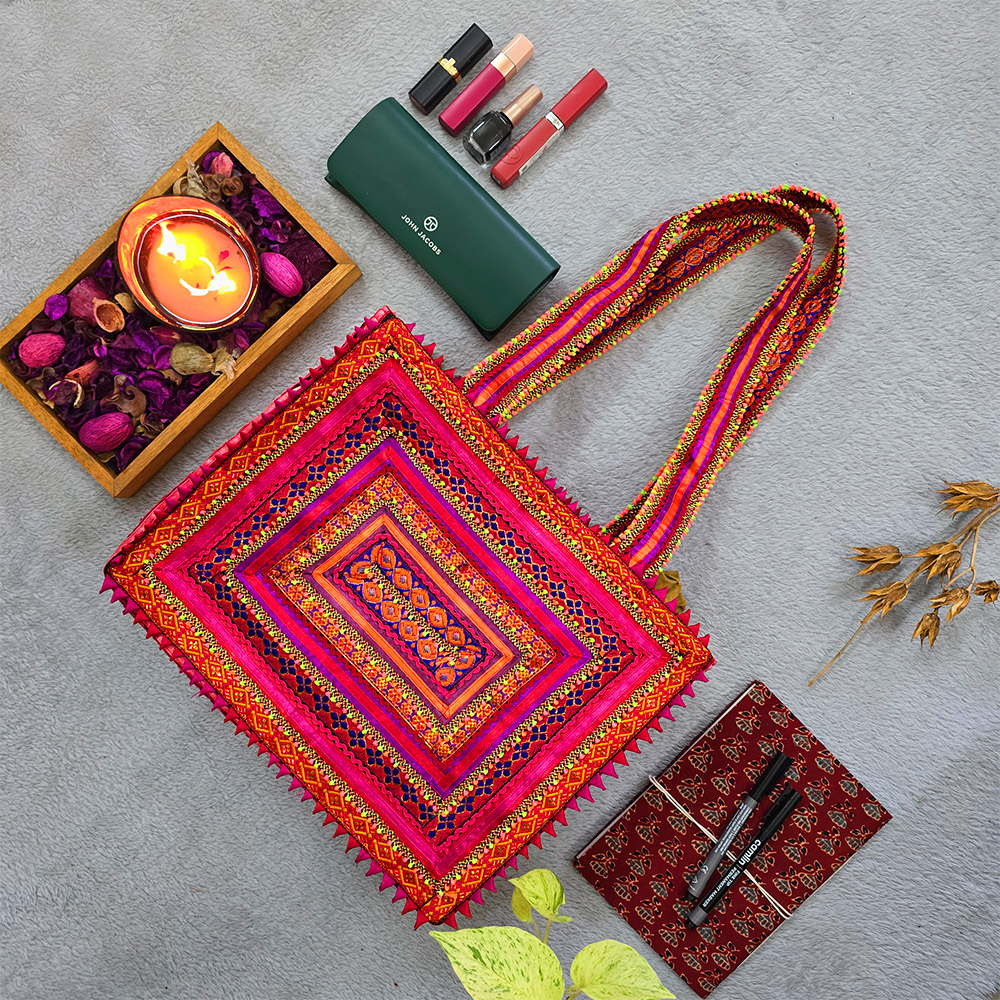 Pabiben- Pink Hari Jari Art Rectangular Medium Pabi Bag - Image 3
