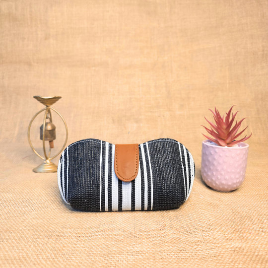 Raji Spectacle Case - Image 3