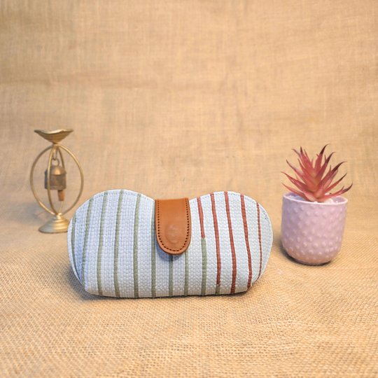 Raji Spectacle Case - Image 3