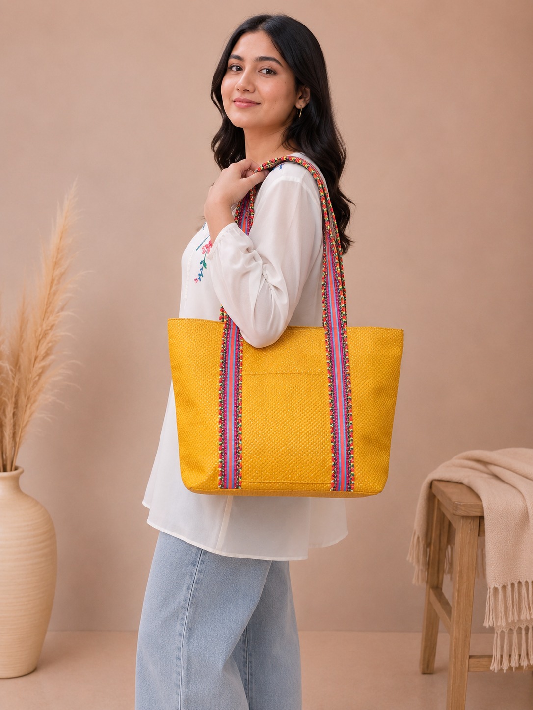 shoulder bag