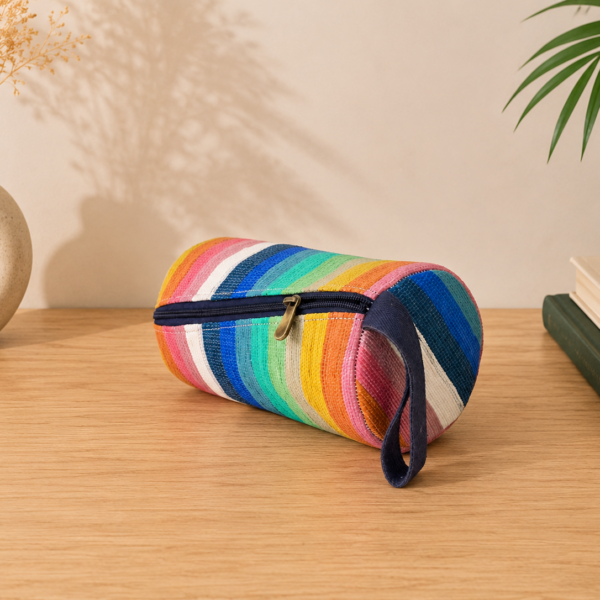 round pouch