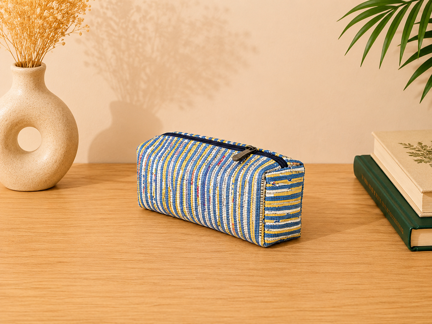 Stationary pouch