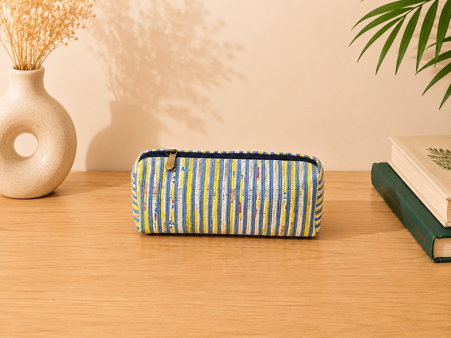 Stationary pouch