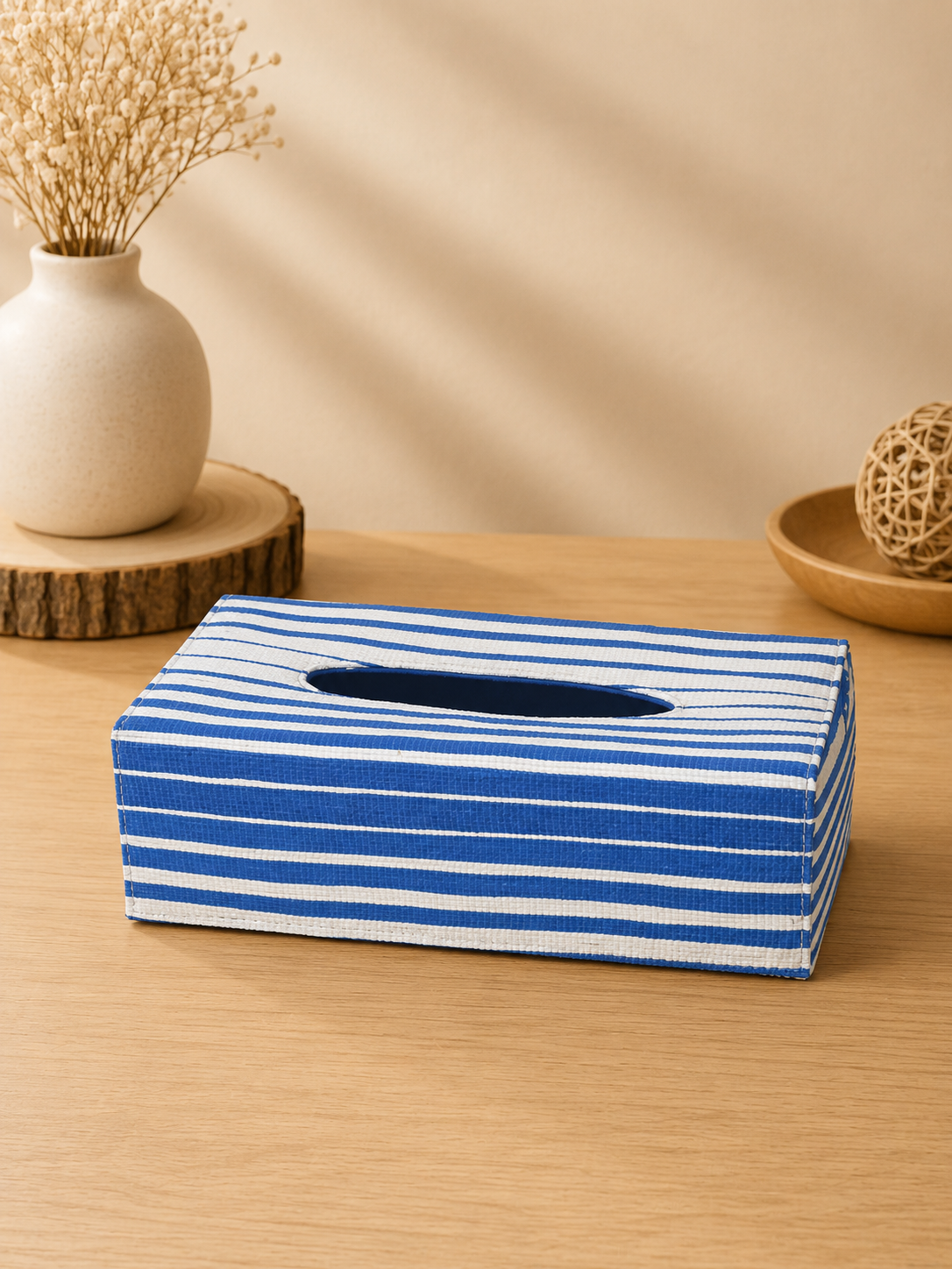 Tissue box