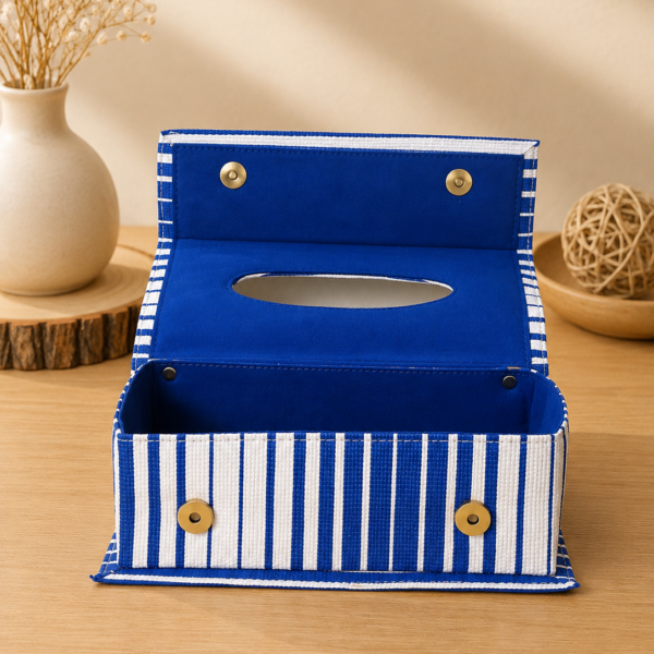 Tissue box