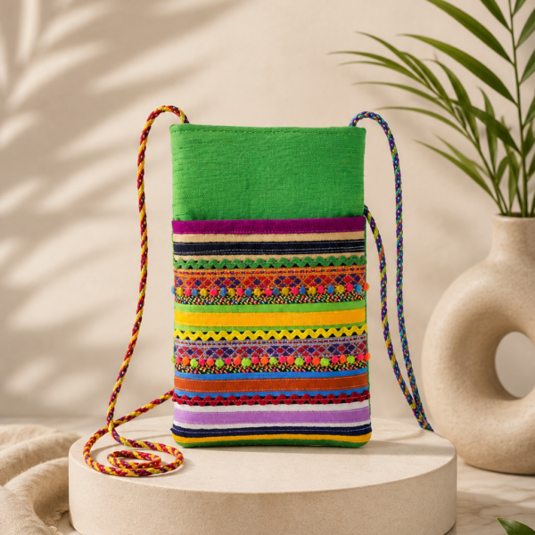 Mobile sling for women
